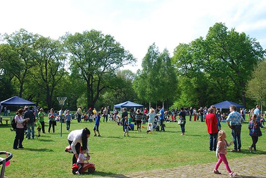 Schönes Wetter beim Spieltreff